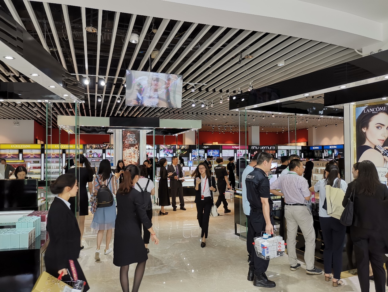 博鰲亞洲論壇期間中免集團博鰲免稅店銷售火爆