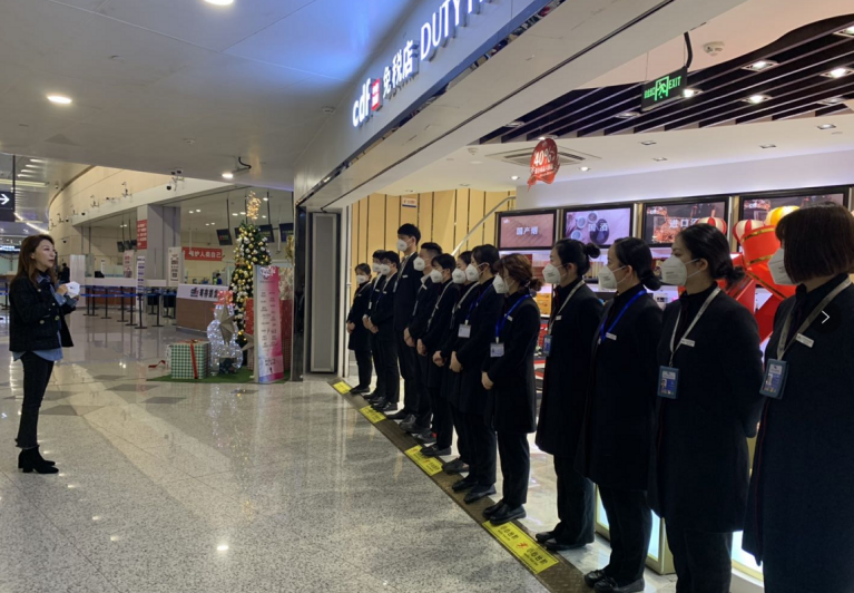 【中國(guó)免稅人在行動(dòng)·一線直擊篇】之十三： 疫情面前顯擔(dān)當(dāng)，平凡點(diǎn)滴筑堅(jiān)毅